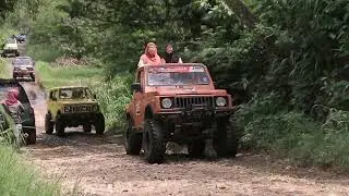 Asiknya Liburan Tahun Baru di KOta Malang OFFROAD menyusuri jalan terjal coban Talun