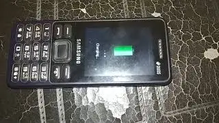 magic samsung 😂😂😂 #autocharging
