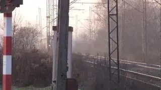 Siemianowickie Szlaki: ET22-817 ze składem cystern mija Bytk&oacute;w PKP Siemianowice 1080p HD