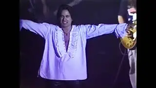 Angra - Carolina IV Pt.2 live at Olympia (60FPS AI Cleanup & Remaster)