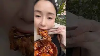 Red Hot Chili Braised Pork Mukbang #asmr #mukbang #porkchilly #shorts