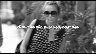 Karen don't be sad - Miley Cyrus (Traducida al Español) ♪MILEY CYRUS AND HER DEAD PETS 2015♪