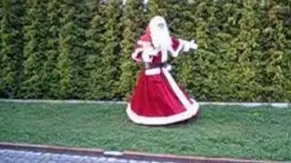 Der schwebende Weihnachtsmann