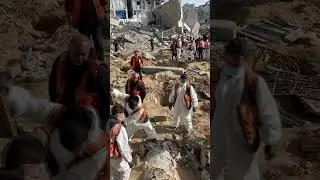 Из братской могилы в Газе эксгумированы тела палестинцев, погибших в результате израильских атак.
