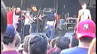 Janez Detd - Live -  Pukkelpop 2000