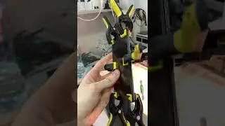 НЕОБЫЧНЫЙ ТЕЛЕФОН НА СТАНДАРТНОЙ ПРОЦЕДУРЕ 💚 Замена дисплей MiMix3 #smartphone #repair #fix #ремонт