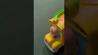 COCOMELON LEARNING BUS #holidaywithyoutube  #trending  #viral #moonbugentertainment #cute