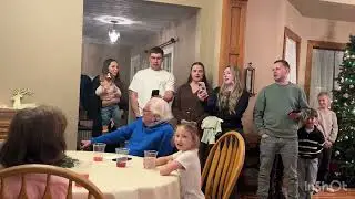 НАС ПОКЛИКАЛИ ДО АМЕРИКАНЦІВ НА РІЗДВЯНУ ВЕЧІРКУ-КОЛЯДУЄМО ДЛЯ НИХ