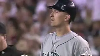 John Olerud hits for the cycle (6/16/01)