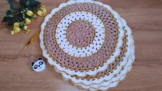 Sousplat de Crochê Luxuoso com detalhes em dourado #americanodecroche #mesaposta #sousplatemcroche