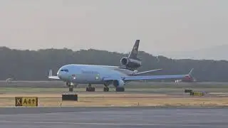 UPS MD-11 KPDX departure