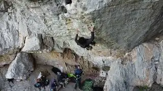 Ciudad de Dios 8a/+ La Bola (Pic del Frare) Mario