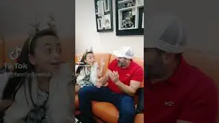 con papi si sales con otra mujer te mato