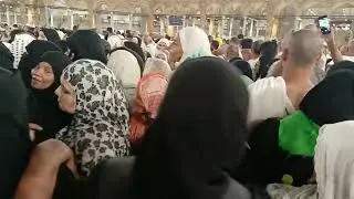 Umrah Pilgrimage tawaf e kaaba in Makkah Saudi Arabi