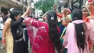 kuaa poojan me# sabne khoob# jamkar dance kiya!!