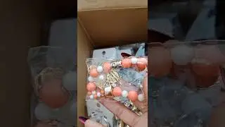 Jewelry Makeup hairaccessories available in kgs order on WhatsApp team hussaintrader