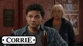 Coronation Street - Liz Is Blamed For Tony's Death