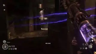 WW2 zombies but im not alone