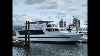 Yacht Rentals Vancouver for party  温哥华大型豪华游艇出租平台