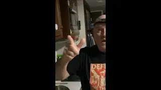 Cooking corn on a cast iron skillet//Full-time RV life