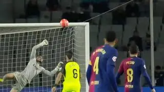 Leo Roman's brilliant saves against Barcelona