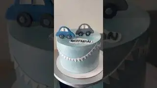 Simple cakes or fully designed cakes?🌝  #youtubeshorts #shorts