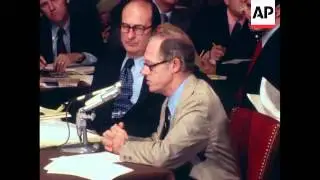 Howard Hunt testifying before the Watergate committee
