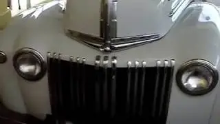 1946 FORD PANEL DELIVERY TRUCK - POSTWAR COMMERCIAL USE