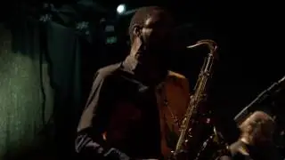 Shake Stew feat. Shabaka Hutchings - Play Mass (live)