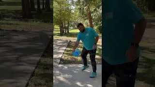 Flex with the Grace #discgolf #pdga #discgolfer #frisbeesport #dgpt #playdiscgolf #frisbeegolf