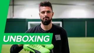 Olivier Giroud's new favourite boot - unboxing the new PUMA evoPOWER Vigor
