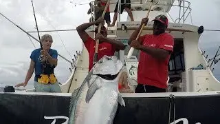 48kg doggy jigging - Rod Fishing Club - Mauritius - Indian Ocean