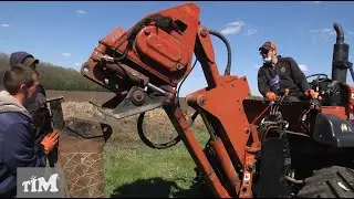 Компания &laquo;ТІМ&raquo;. Прокладка оптического кабеля кабелеукладчиком Ditch Witch Rt115.