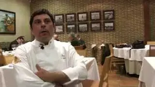 Cena de la Anguila en Restaurante Casa Rocher