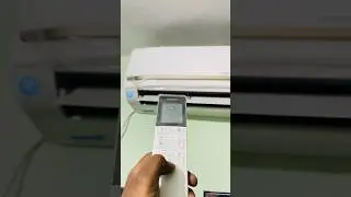 Hitachi split AC синий зеленый красный