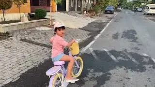 Jalan santai bersama mama papa 11Okt25