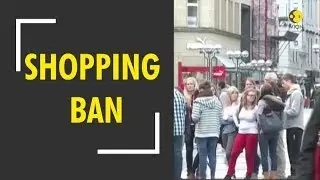 Italy bans sunday shopping