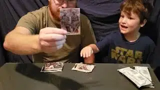 Opening Star Wars cards with dad! #starwars #toppscards #opening