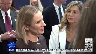 Pensja dla Pierwszej Damy?