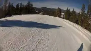 Skiing 