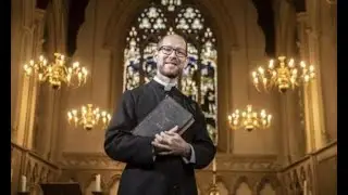 NASA signs up British priest to prepare for alien life &lsquo;May discover it next week!&rsquo;