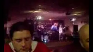 Leonard Hatred & Pig Destroyer drinking heavily in silence