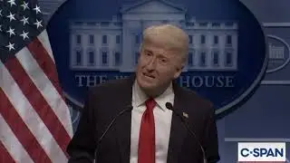 Наша мечта для вступительной сцены SNL: Трамп в исполнении Джонсона, а Карди Би в образе Ники Минаж.