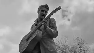 Michael Dinallo - Walking with Robert (Memphis Blues No. 2) (Official Audio)