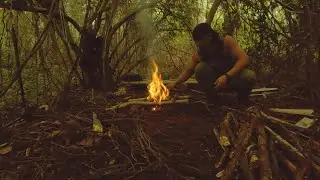 SOLO Overnight Bushcraft Camping in the Tropical Rainforest, Natural Shelter, Bed, & Fireplace MB1