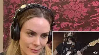 Emmy winning singer reacts to Larkin Poe “Bleach Blonde Bottle Blues” live @ The Burl [M’s Tips 🎤]