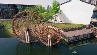 What happens when bamboo is combined with the Chinese waterfront style?