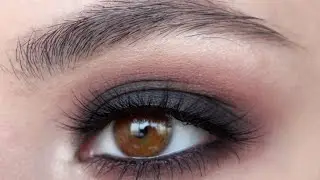 Classic Black Smokey Eyes Tutorial