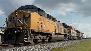 UP Freight with KCS Power, Jersey Village, TX, 12/8/22