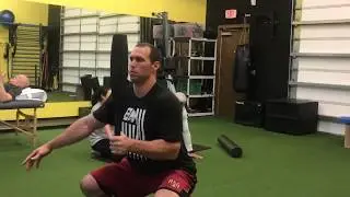 Paul Goldschmidt is a BEAST | 45lb Single Arm Indian Club Squats